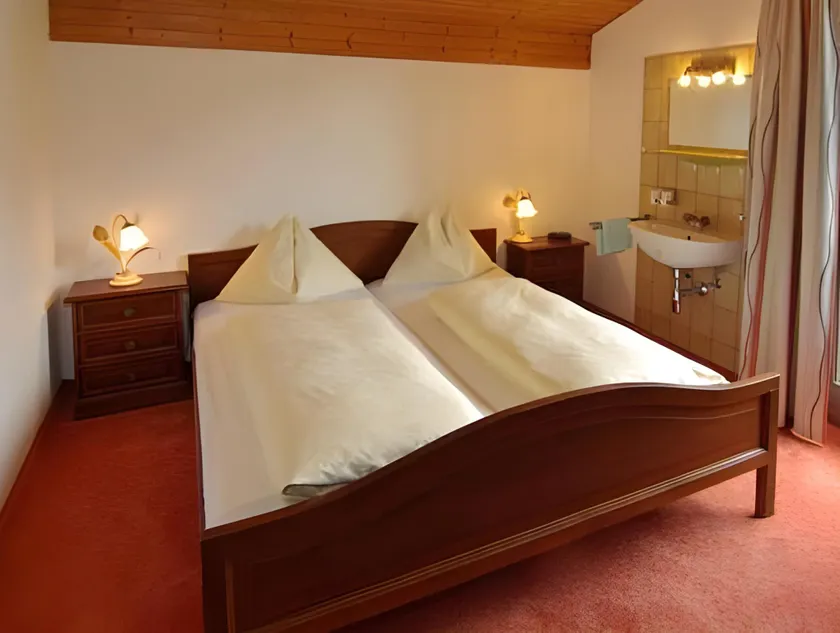 Familienhotel Central - Image 1