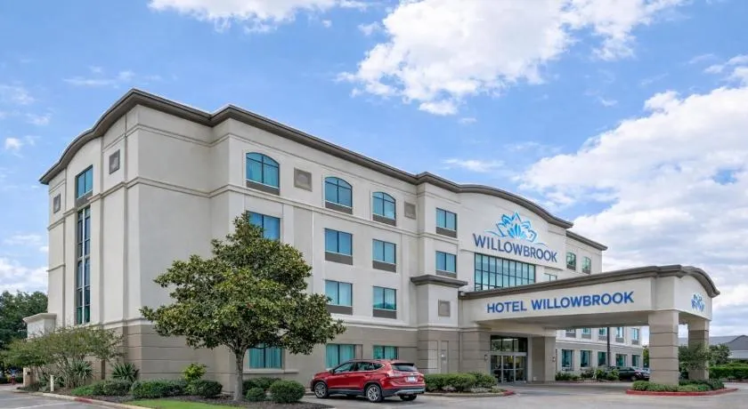 Hotel Willowbrook - Image 1