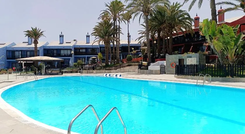 Apartment Sun Club - Image 1