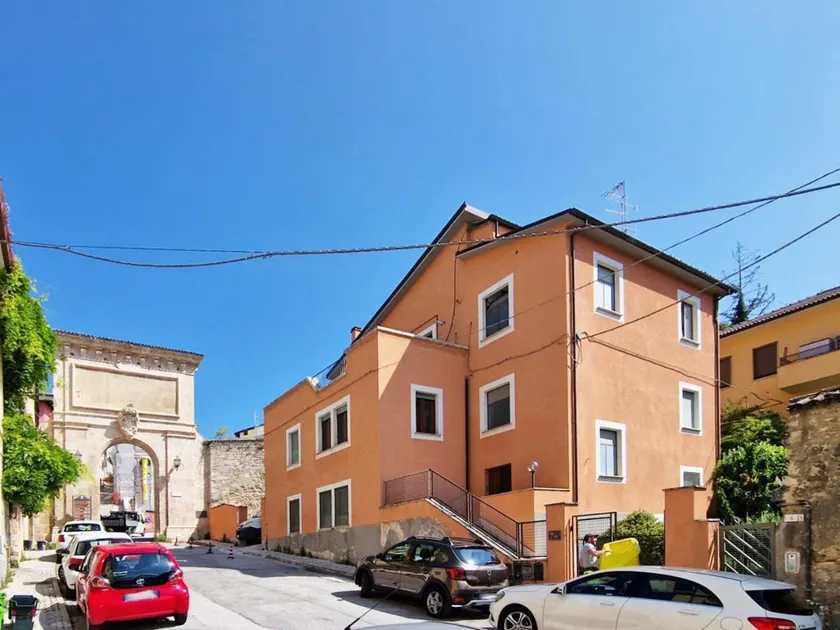 Le Stanze del Capitano Caldora - Image 1