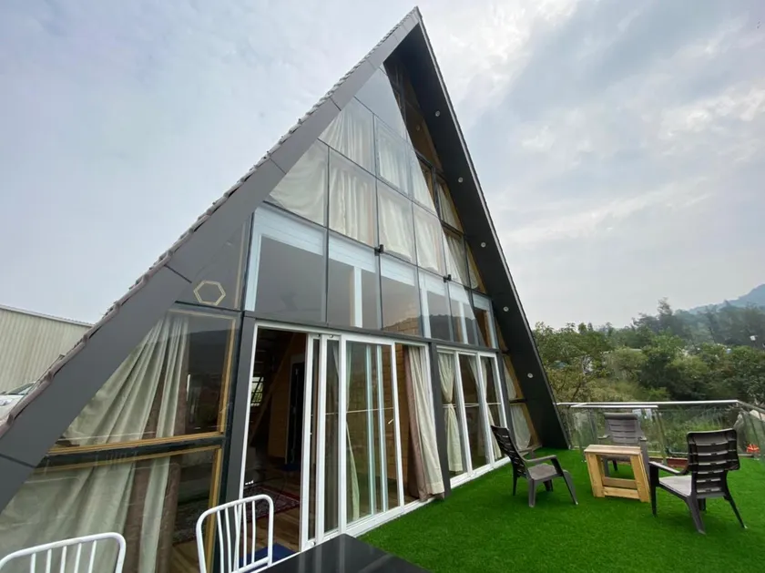 Dinosaurs Resort Villa 3BHK - Image 1