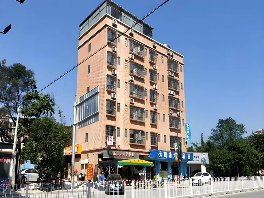 Chengke Hotel Guangdong Zhaoqing Sihui District Huilin Road - Image 1