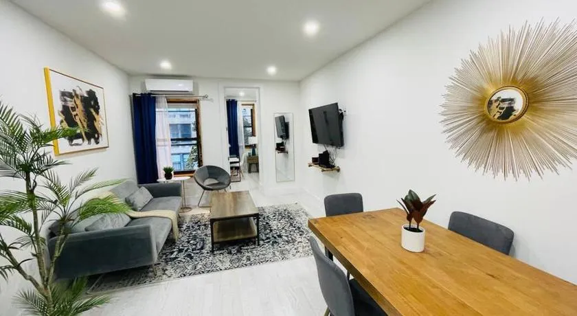 78-3A Luxury BRAND NEW Modern 1BR W&D - Image 1