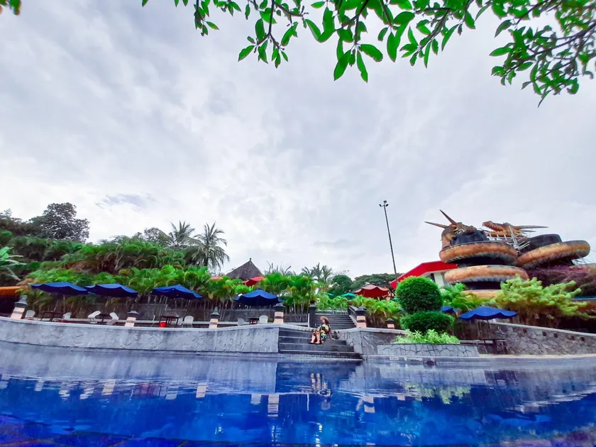 The Jhon's Cianjur Aquatic Resort - Image 1