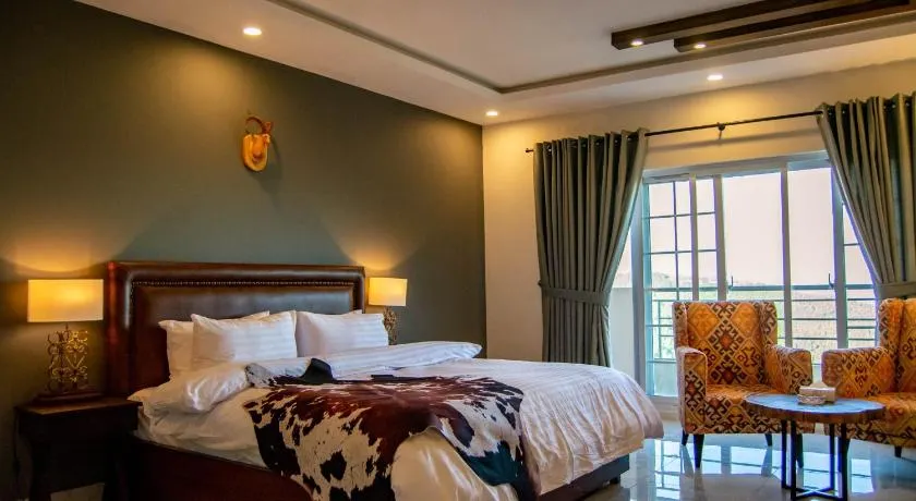The Roomy Lodge, Murree - Image 1