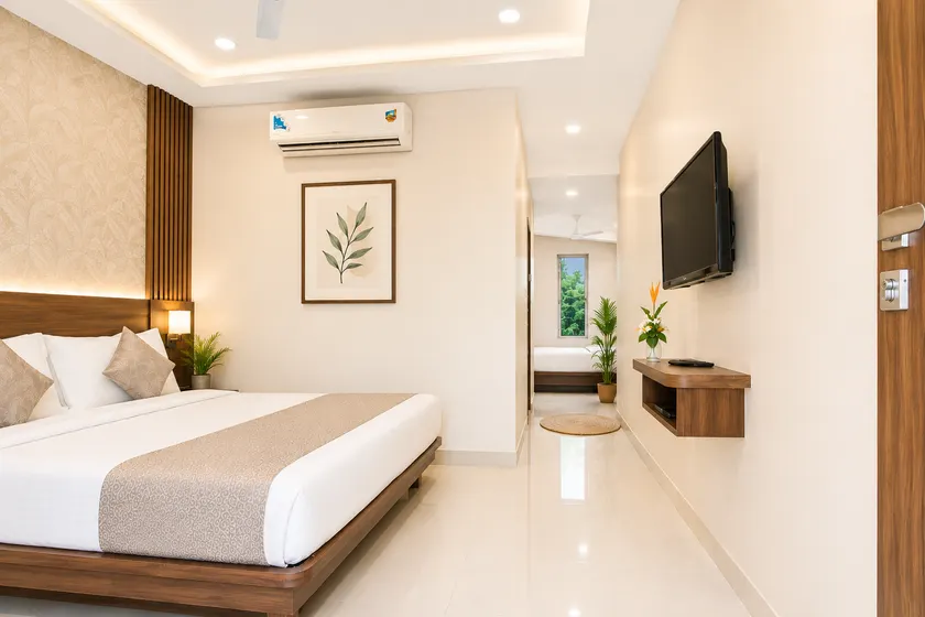 Strand Resort - Image 1