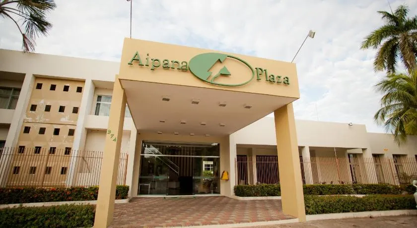 Aipana Plaza Hotel - Image 1