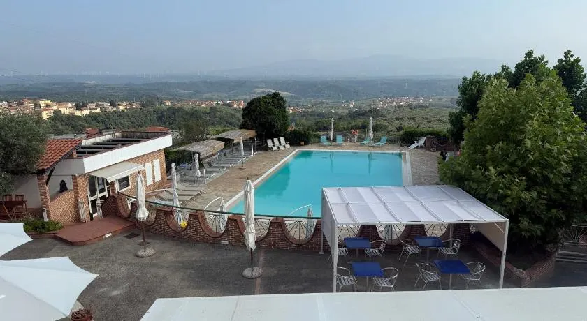 B&B Pacilita - Image 1