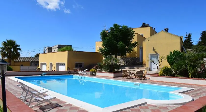 B&B Z'Angelina - Image 1