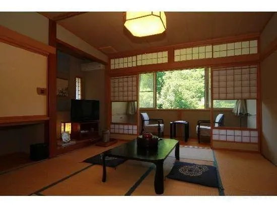 Yosumiya - Image 1