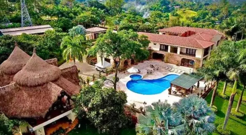 Hotel Boutique Villa Santillana - Image 1