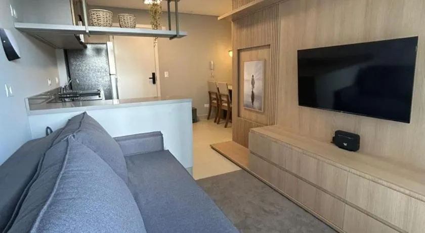 Plus Portão com Garagem - Luxo e Conforto - Excelente Localização - Image 1