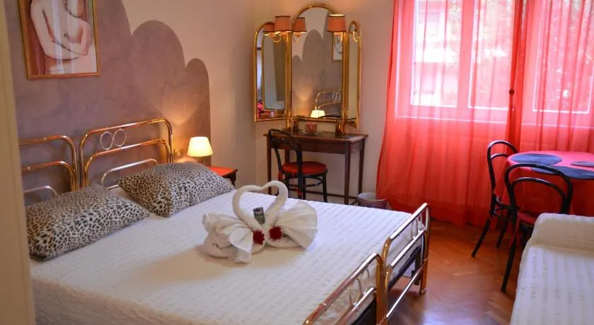 B&B Villa Olmo - Image 1