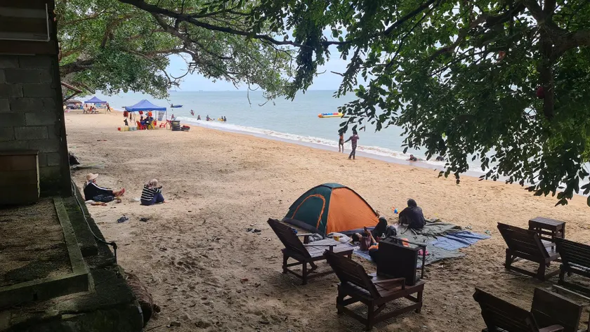 Sea View Kampong Style Homestay Pengkalan Balak - Image 1