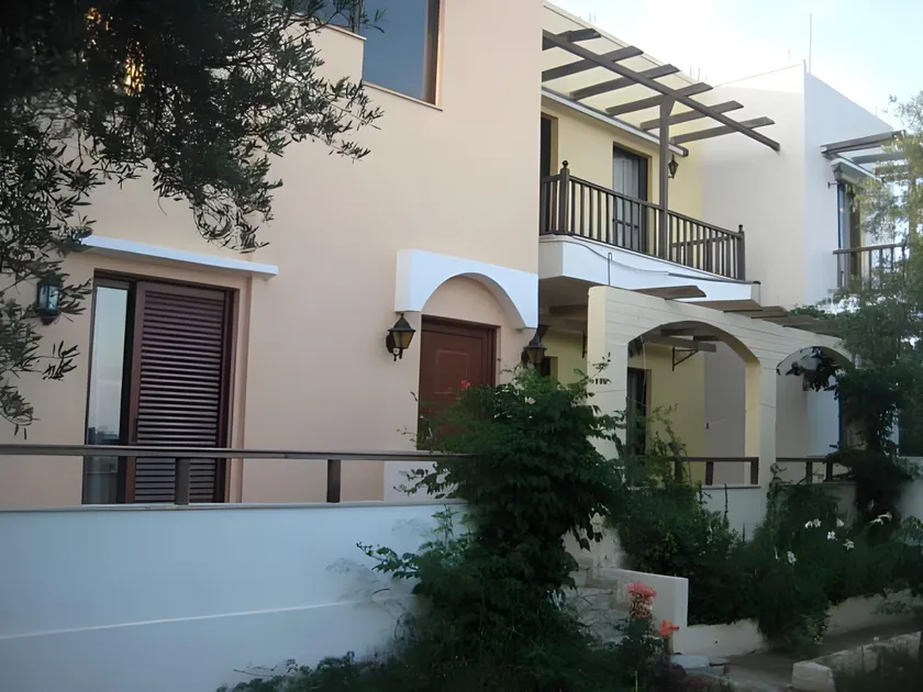Viena Rooms & Apartments - Image 1