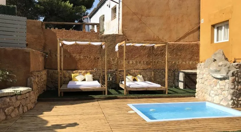 Homerez - Maison spacieuse à Can Trabal, piscine privée - Image 1