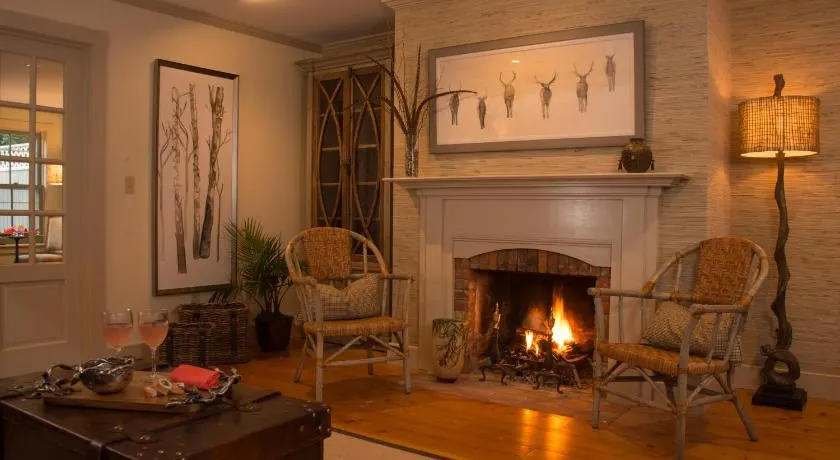Deer Brook Inn - Image 1