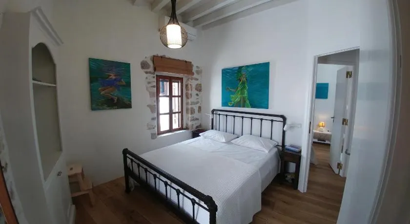 Amaranti House n Art - Image 1