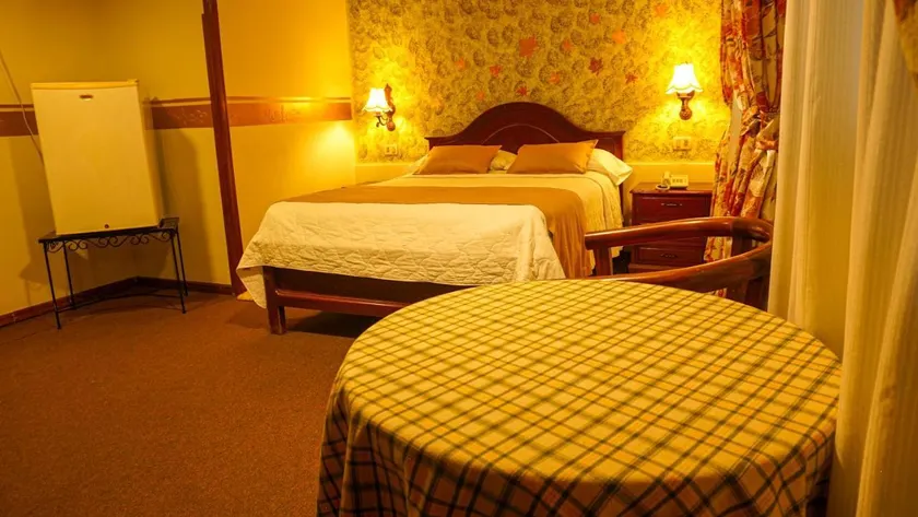 Cerro Rico Hotel - Image 1