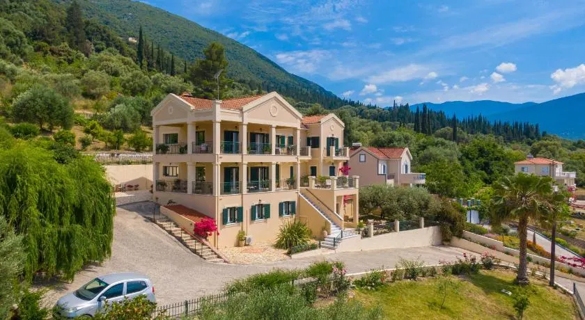 Maria's Apartments - Image 1