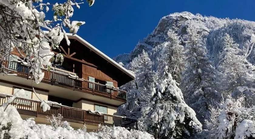 Chalet du grand cerf - Image 1