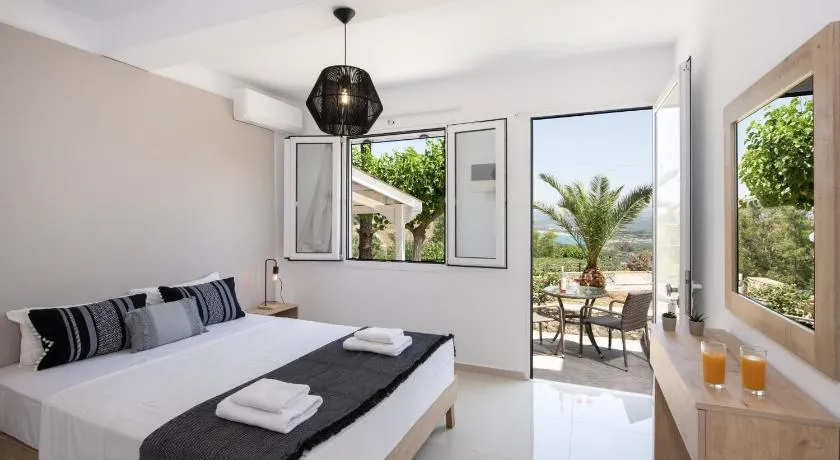 Stardust Rooms & Apartments - Image 1