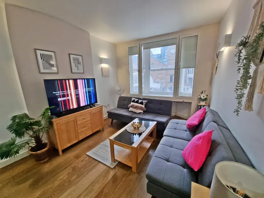 London City Apartments - Image 1