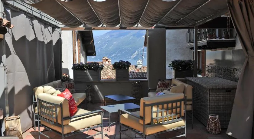 Bella Vacanza Limone - Image 1