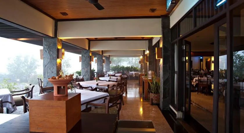 Puteri Gunung Hotel - Image 1