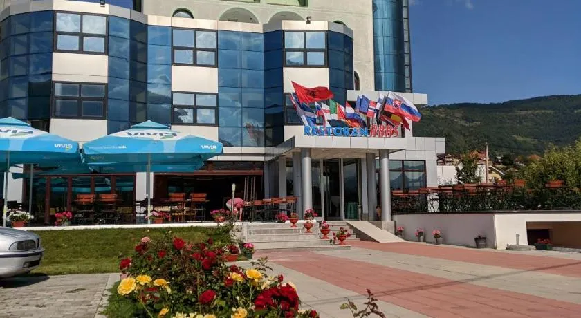 Apartments & Restaurant ABAS - Image 1