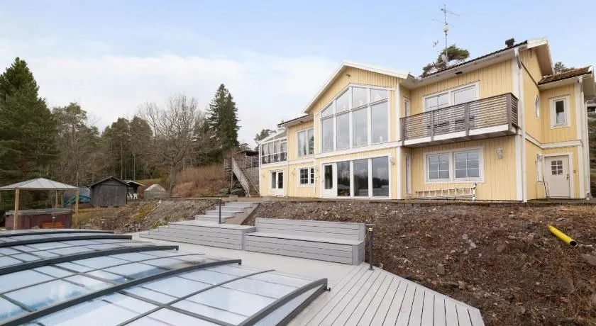 Fantastisk Villa med extra allt - Image 1