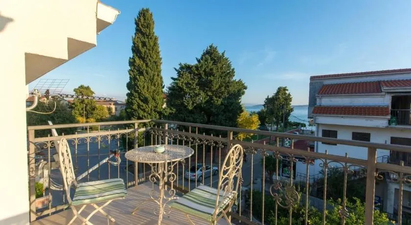 Ferienwohnung in Kastel Novi mit Meerblick, Balkon, Klimaanlage, W-LAN 5110-1 - Image 1