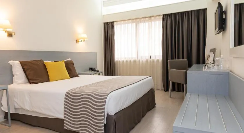 Hotel Black Tulip - Porto Gaia - Image 1