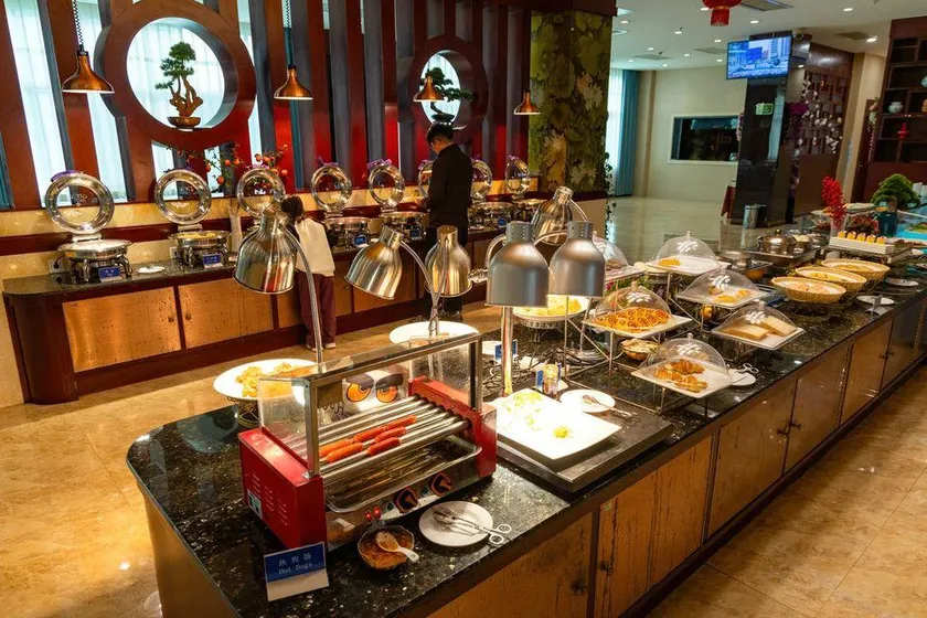 Star Hotel - Image 1