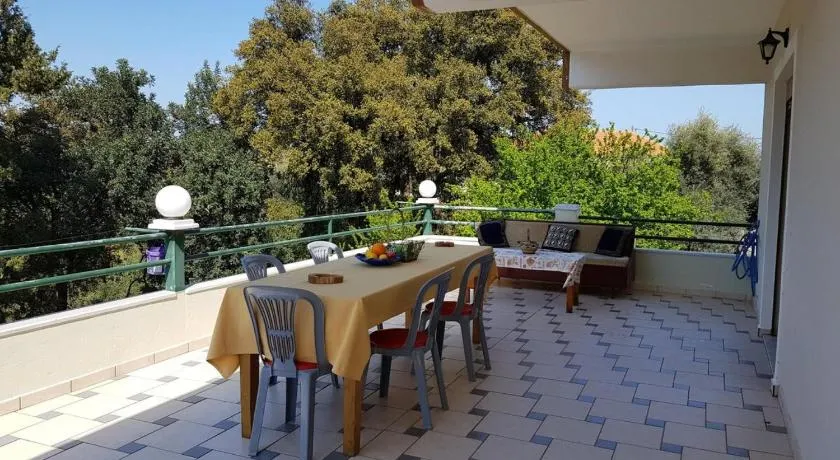 Eftihia's Traditional House - Image 1