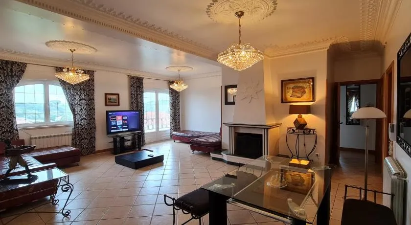 Silver Coast Pool & Resort Villas - Image 1