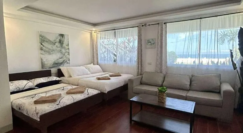 Sea La Vie Beach - Image 1