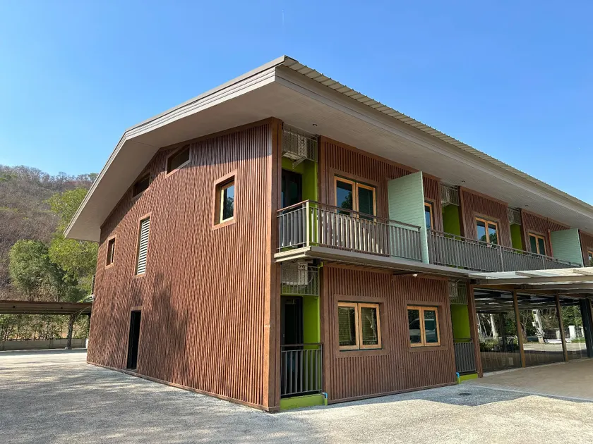 Aor Ang Lodge Bangpra - Image 1