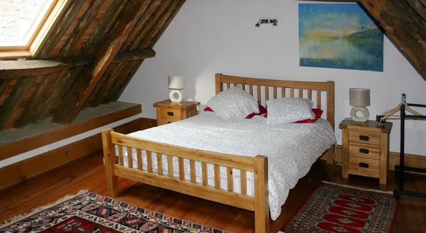 Val Rive - Rose Cottage - Image 1