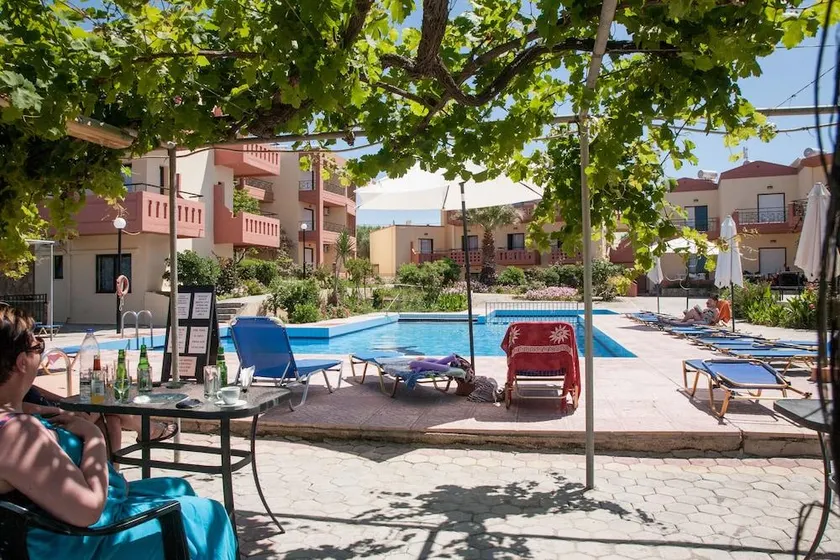Ekavi Apartments - Image 1
