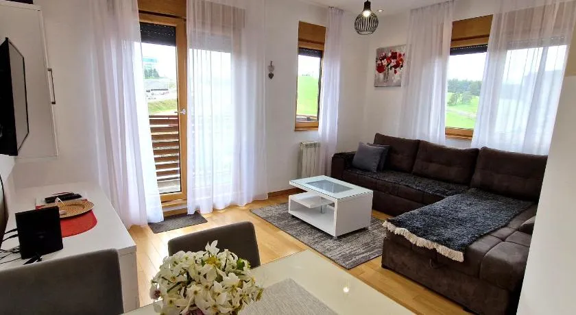 Apartment GEA 24 Zlatibor sa garažom - Image 1