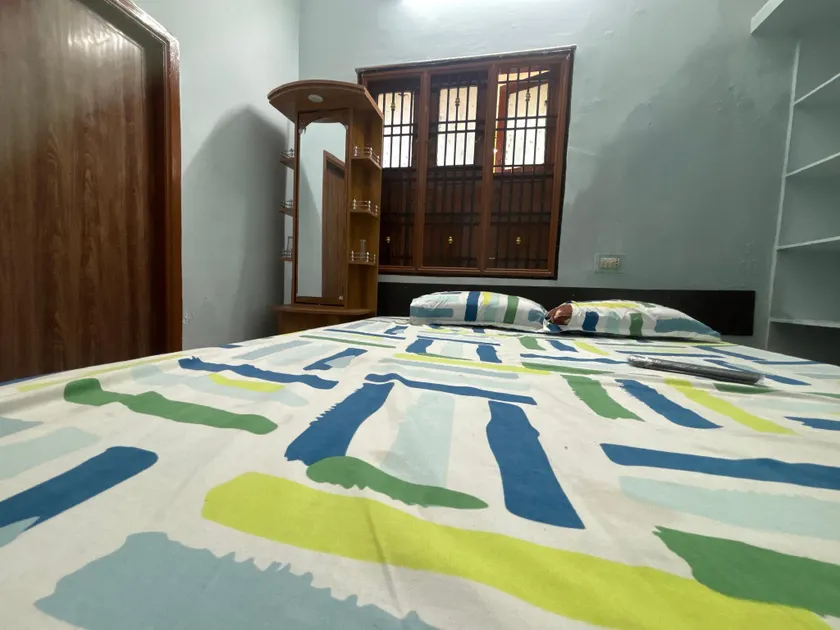 RATHANA HOUSE - Image 1