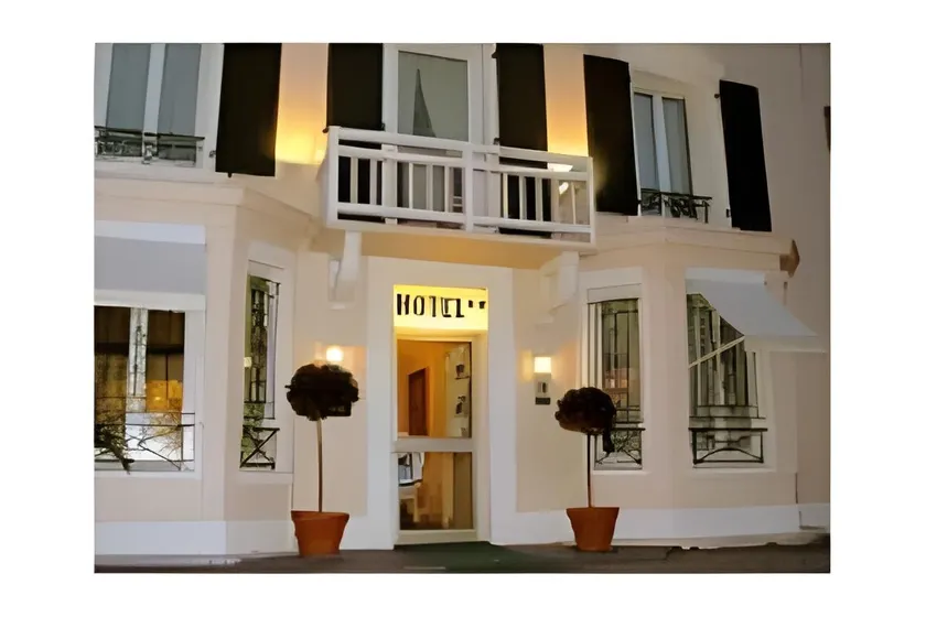 Hôtel Val Flores - Image 1