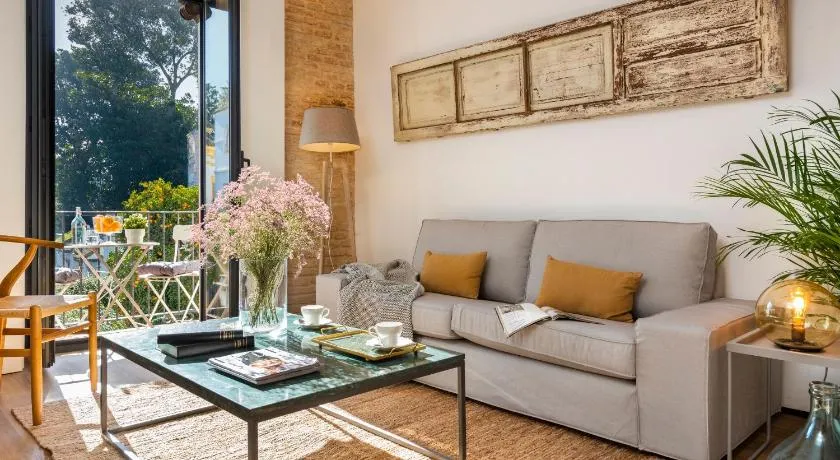 Genteel Home Santa Teresa - Image 1