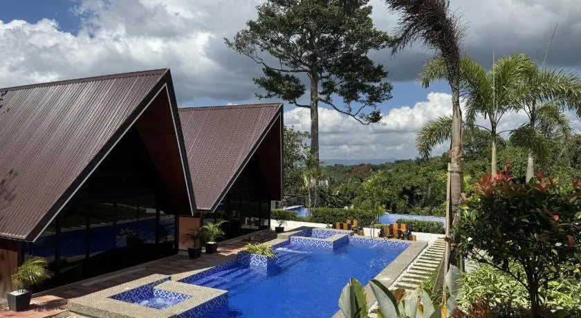 Everleigh Resort - Image 1