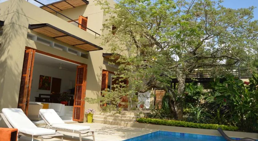 Casa Anapoima Kubik Aqua - Image 1