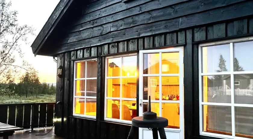 Sanderstølen Hytte - Image 1