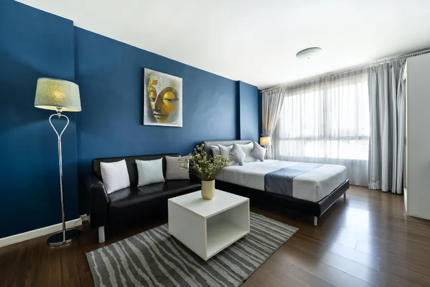 First Choice Suites - Image 1