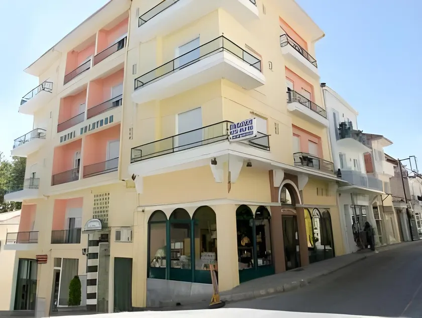 Keletron Hotel - Bike friendly hotel - Image 1
