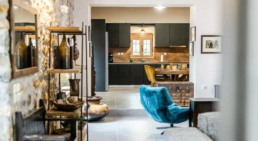 Alma Living - Image 1